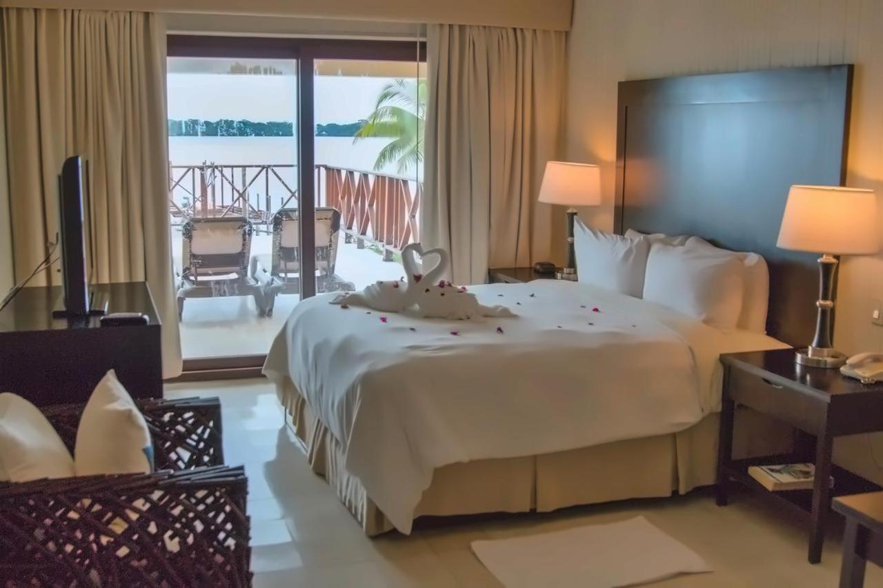Playa Tortuga Hotel And Beach Resort Bocas del Toro Exterior foto