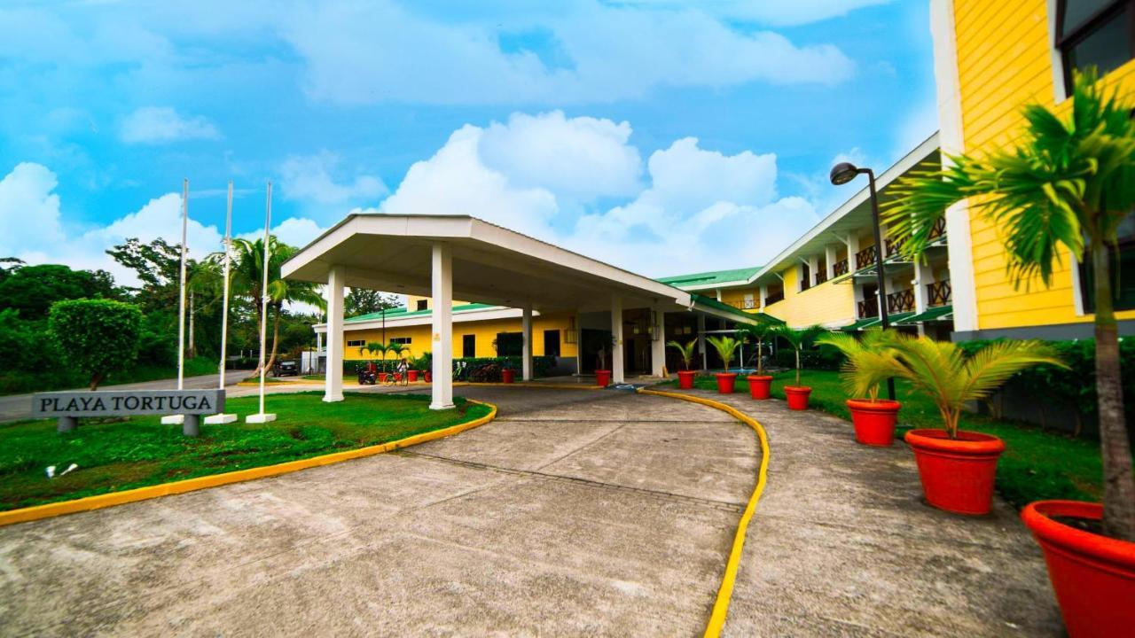 Playa Tortuga Hotel And Beach Resort Bocas del Toro Exterior foto