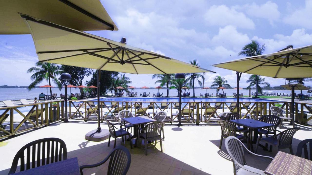 Playa Tortuga Hotel And Beach Resort Bocas del Toro Exterior foto