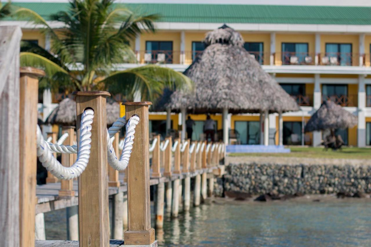 Playa Tortuga Hotel And Beach Resort Bocas del Toro Exterior foto