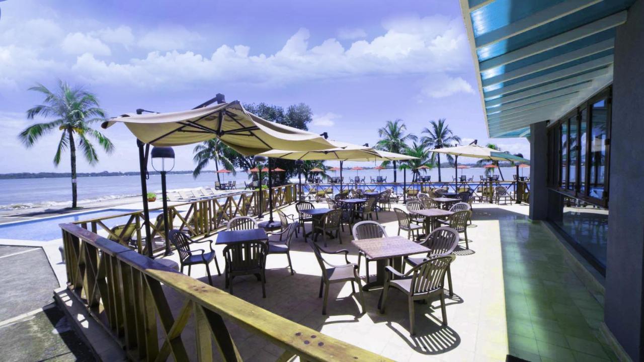 Playa Tortuga Hotel And Beach Resort Bocas del Toro Exterior foto