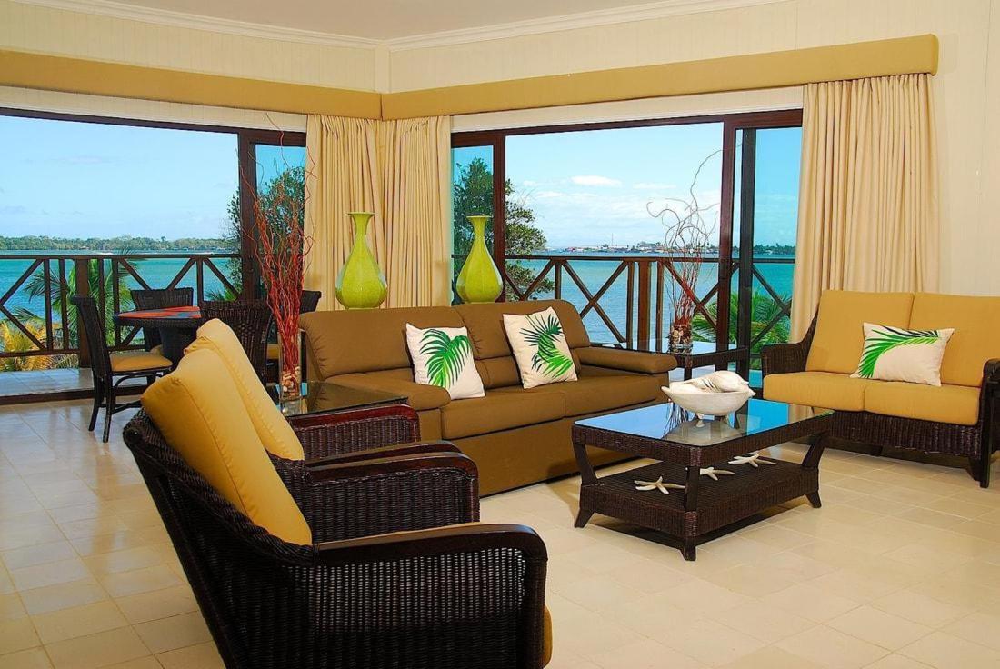 Playa Tortuga Hotel And Beach Resort Bocas del Toro Exterior foto
